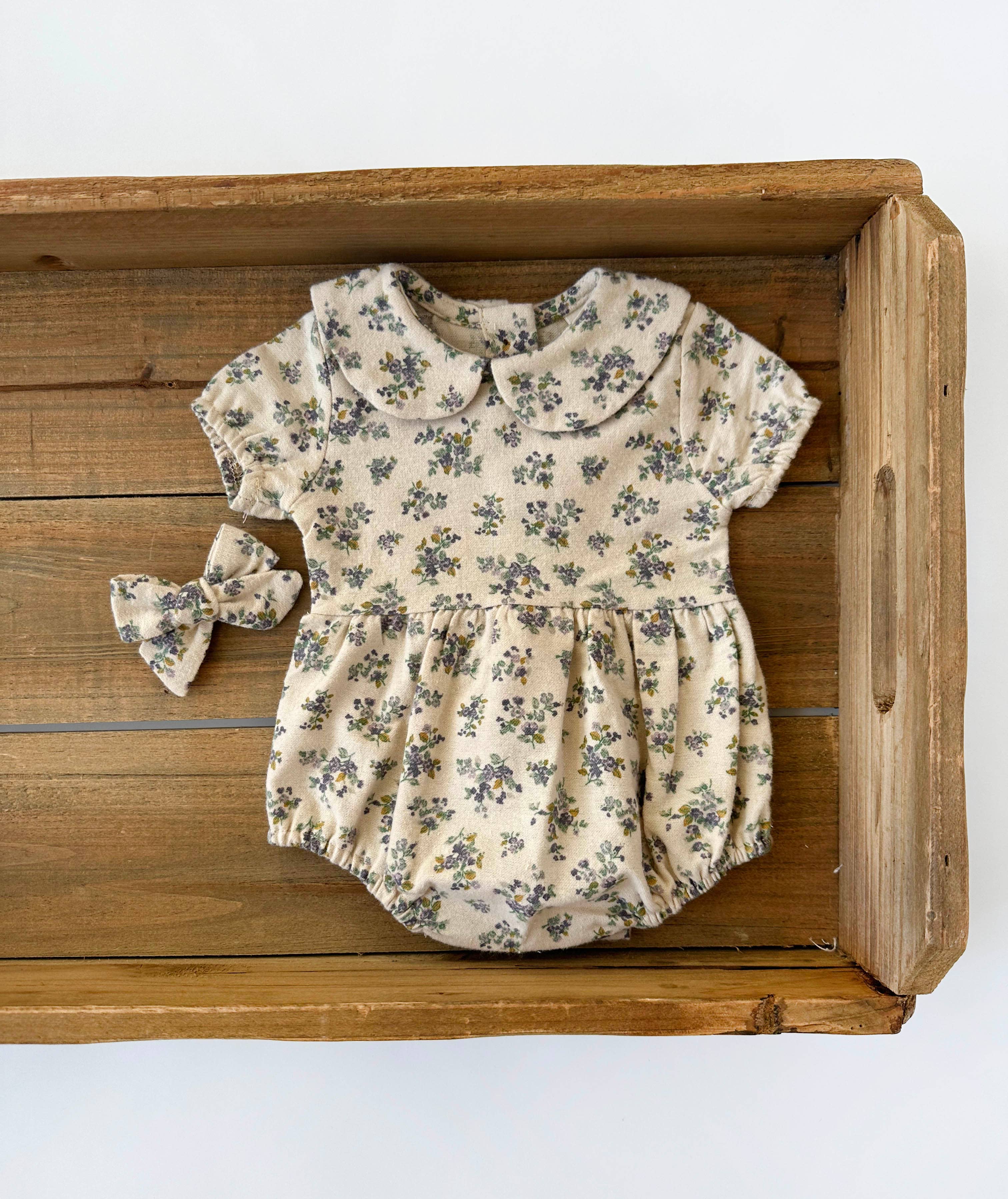 Violetta Floral Romper: Romper+Bow